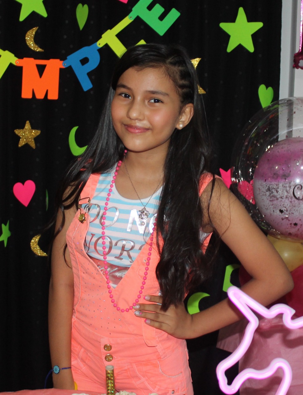 Laura Nicolle López, la cumpleañera.